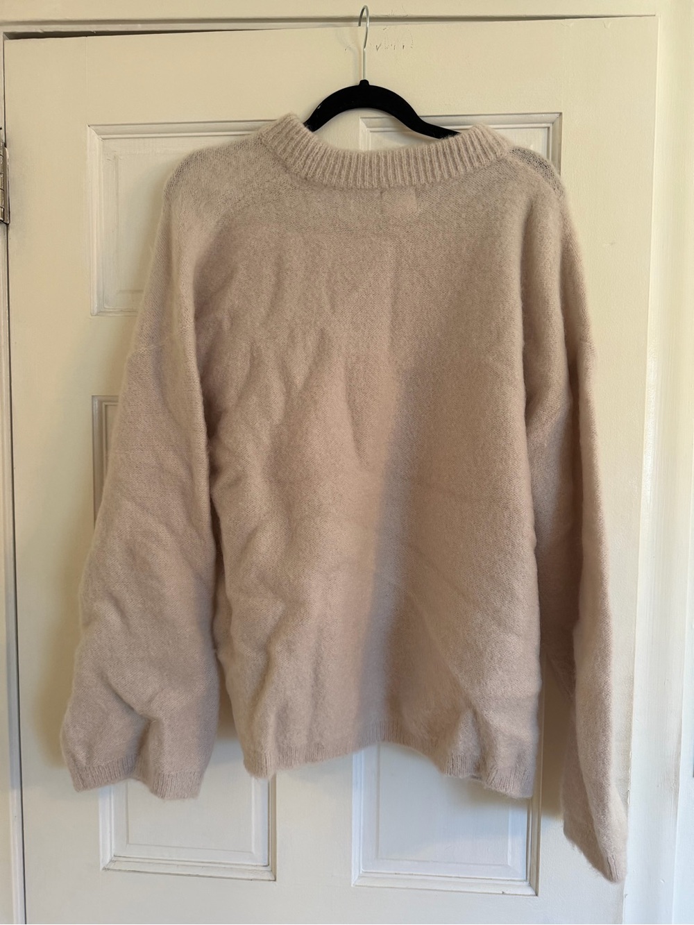 H&M Men's Light Beige Crewneck Sweater
